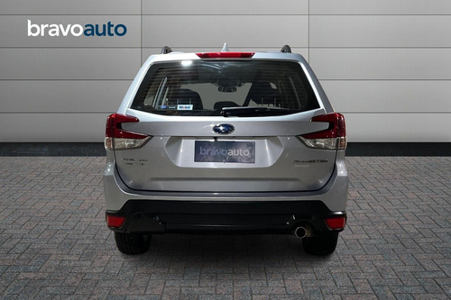 Subaru (in) 2.0 X At 4x4 5p