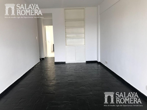 Imagen 4 de 10 de Departamento 2 Ambientes - Puerto De Olivos