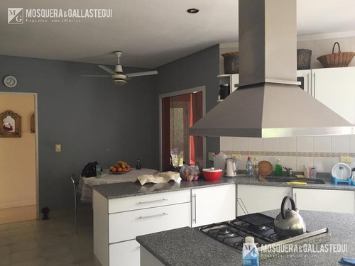 Imagen 4 de 11 de Excelente Casa En Talar Del Lago 1