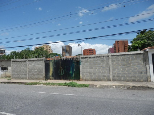 Imagen 1 de 30 de Terrenos En Venta Zona Centro Barquisimeto 22-1420 #m