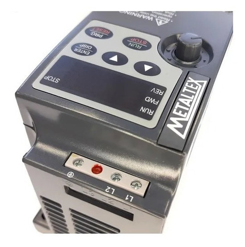 Inversor De Frequência 3cv 11a 2,2kw 220v Mono/trifasico