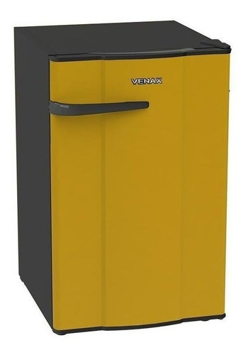 Geladeira a gás frigobar Venax NGV 10 amarela 82L 127V