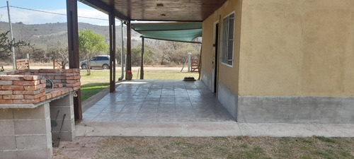 Cabaña Para Hasta 6 Personas . El Condado. Cosquin.