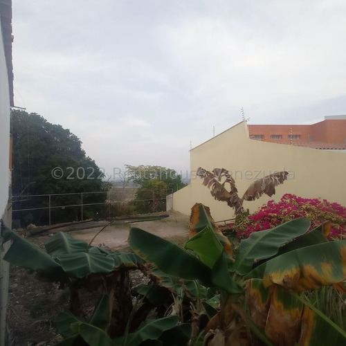 Imagen 17 de 30 de Terreno En Venta De 311 Mts2 En Zona Exclusiva Del Este De Barquisimeto Lara, El Pedregal, Numero De Contacto Directo: (0-4-2-4-5-9-3-7-5-4-2)/, Código Flexmls De Referencia Rent-a-house: 22-25807
