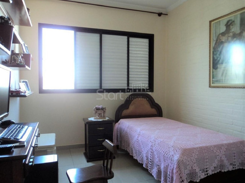 Imagem 8 de 24 de Apartamento À Venda Em Centro - Ap002905
