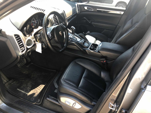 Imagen 12 de 19 de Porsche Cayenne 3.0 Diesel 245cv (958) 2013