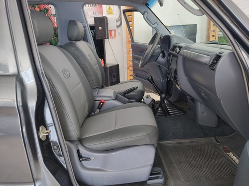 Imagen 9 de 15 de Toyota Meru 4x4