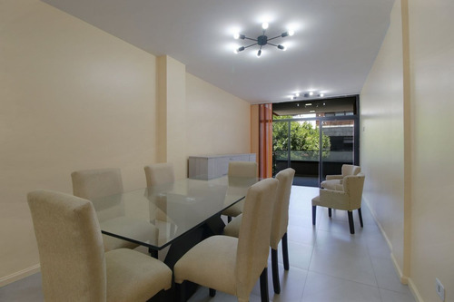 Departamento 4 Ambientes Y 2 Cochera En Recoleta