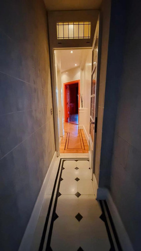 Departamento En Venta - 4 Dormitorios 3 Baños - San Telmo