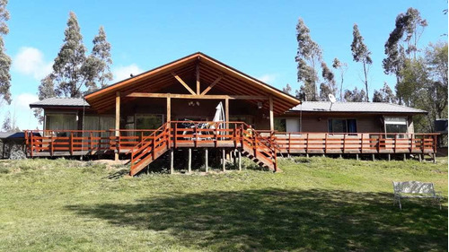 Hermosa Parcela Con Casa, Piscina Y Quincho