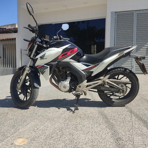 Imagem 4 de 6 de Honda Cb 250 Twister - 2019