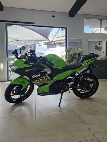 Ninja 400