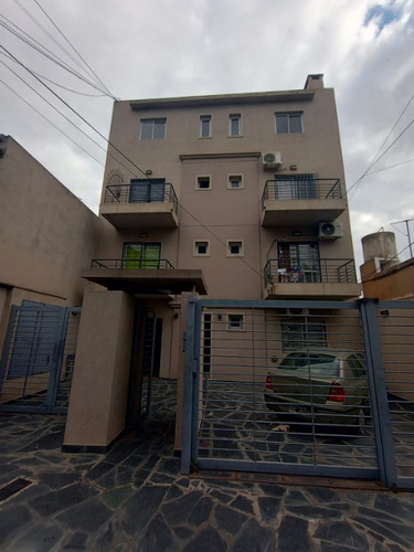 Departamento En Alquiler En Lanus Oeste