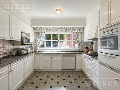 Lindísima Casa En Venta En San Isidro Chico.