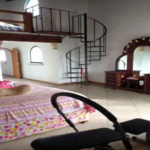 Casa Sola En Ahuatepec, Cuernavaca, Morelos - Ine-450-cs