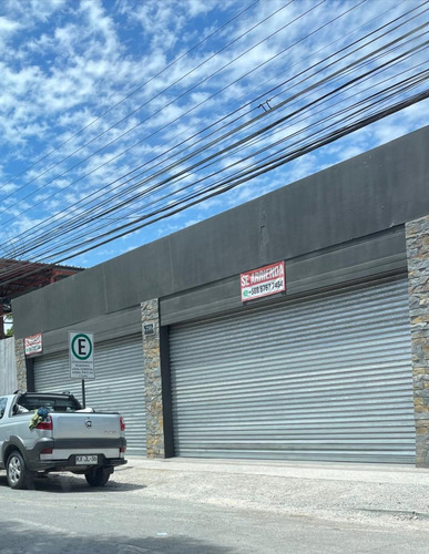 Local Comercial  130  Mts Buin Centro Con Recepción Final 