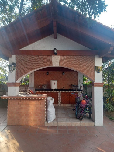 Casa En Venta, Condado De Sayavedra, 5 Recamaras
