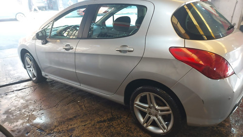 Peugeot 308 2.0 Feline 143cv