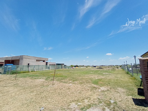 Lote Laguna #200-300 - San Sebastian - Area 5 - 1045m2 #id 1052
