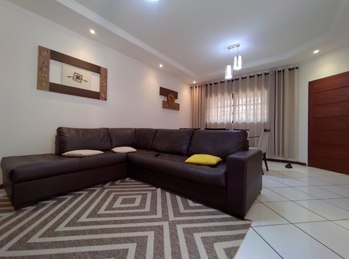 710 Mil / Casa À Venda Com 2 Quartos Em Valinhos/sp
