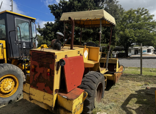 Compactador Neumático Bitelli, Mod. Rg 217 Envios Al Pais