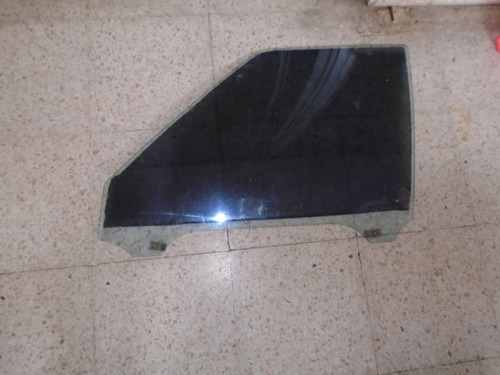 Imagen 2 de 2 de Vendo Vidrio Delantero Izquierdo De Mazda 323, Año 1993