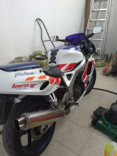 Imagen 5 de 16 de Honda Cbr 900 Rr