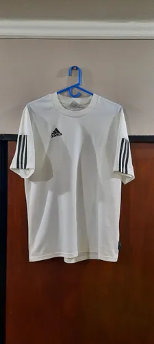 Remera Adidas | MercadoLibre 📦