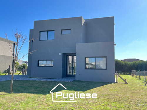 Casa En Venta A Estrenar En Barrio Ceibos Puertos Escobar