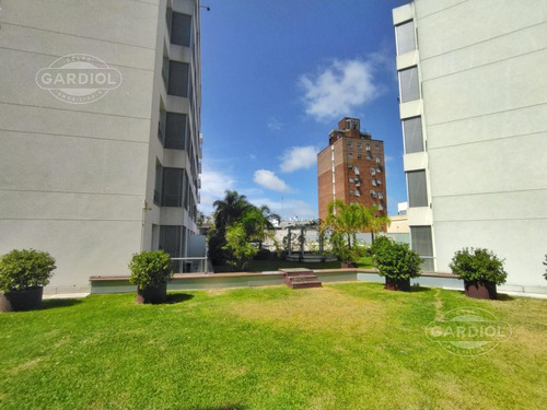 Imagen 5 de 20 de Alquiler Apartamento 2 Dormitorios Con Garaje Posibilidad Mobiliario- Tres Cruces