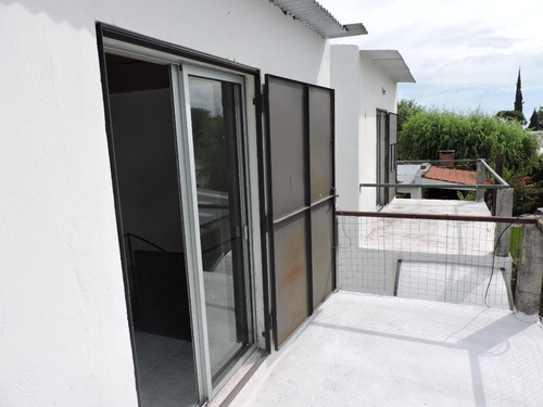 Venta De Casa Y Apartamento En Colonia Del Sacramento.