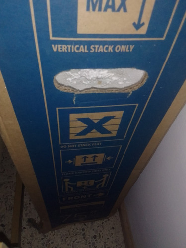 Imagen 9 de 9 de Televisor Para Reparar O Respuesto Samsung 75 Pulgadas