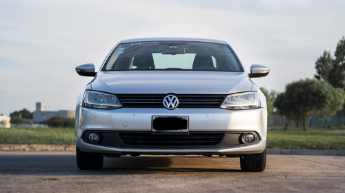 Volkswagen Vento 2.5 Luxury 170cv