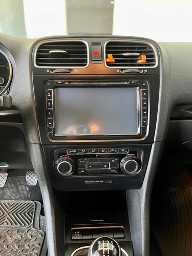 Imagen 17 de 23 de Volkswagen Vento Variant 2011 2.5 Advance Autoargentina