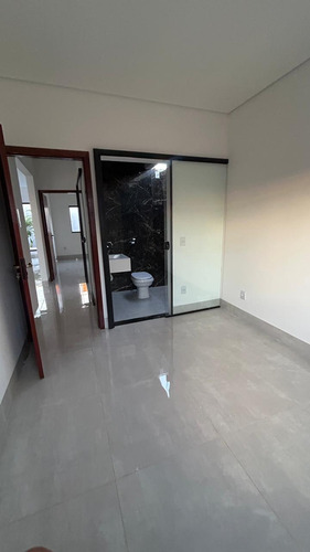 Casa Com 2 Quartos 2 Banheiro Sala Com Suite Gourmet Área Na