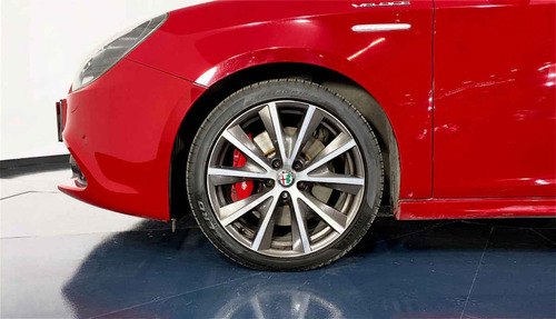 Imagen 6 de 15 de 116398 - Alfa Romeo Giulietta 2019 Con Garantía