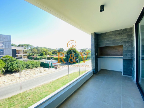 Imagen 1 de 11 de Departamento 2 Dormitorios En Playa Mansa