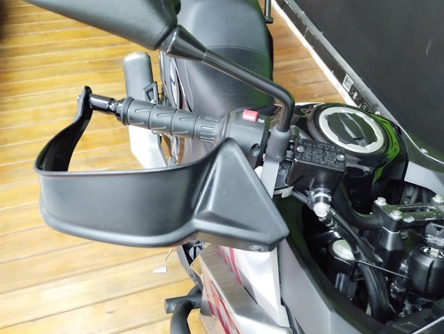 Imagen 13 de 15 de Kawasaki Versys-x 300