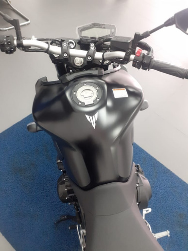 Imagem 3 de 15 de Yamaha Mt-09 Abs - 2022