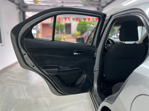 Suzuki Swift Dziere Mt 2023