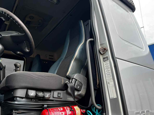 Caminhao Volvo Fh 520