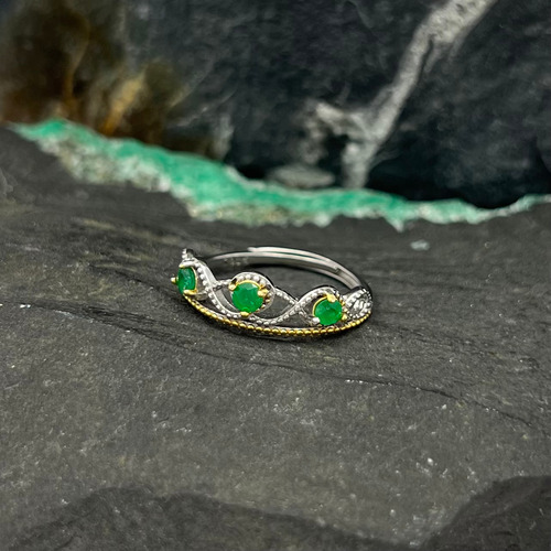 Anillo Quince Años Con Esmeralda Natural Colombiana Fina