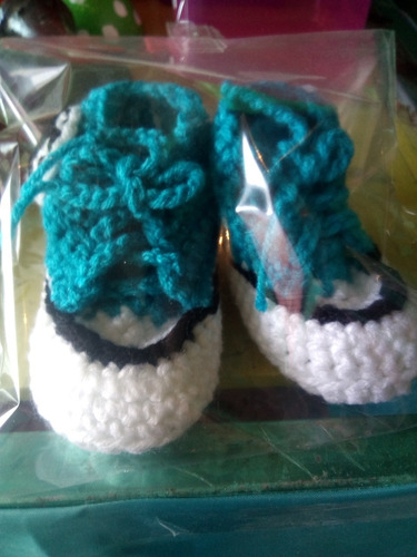 Zapatitos Tejidos A Crochet Varios Colores 