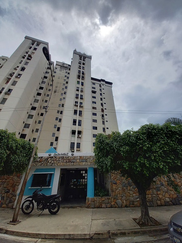 Imagen 1 de 7 de Noreida Delgado +58 414-1431887 / Apartamento (piso Bajo) En Venta Res. Las Antillas B, La Granja Naguanagua.