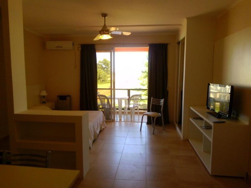 Imagen 5 de 18 de Departamento - Colon