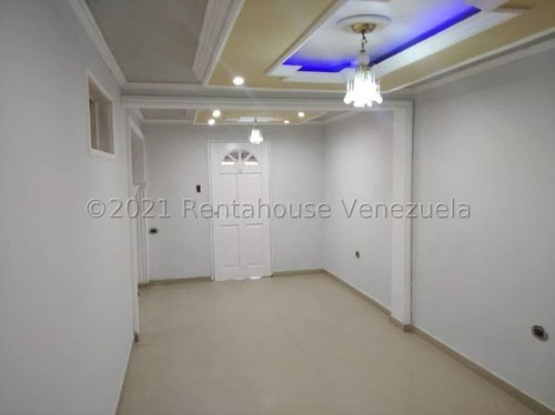 Imagen 4 de 14 de Gustavo Zavala Rentahouse 22-7933