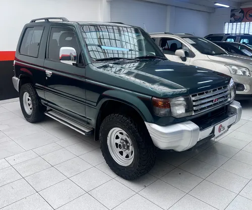 Mitsubishi Montero 3.0 V13