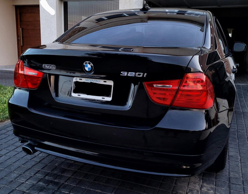 BMW Serie 3 2.0 320i Sedan Executive