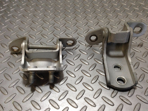 Par Bisagras Puerta Trasera Izquierda Toyota Corolla 03-08