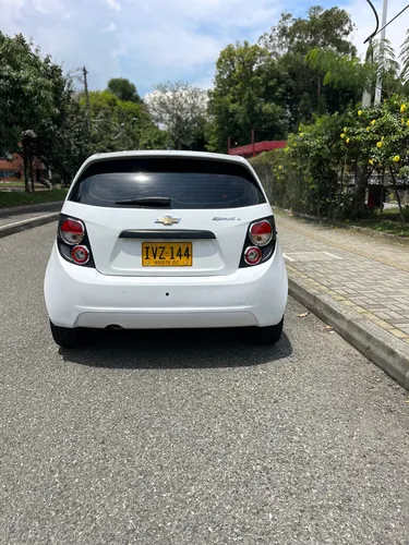 Chevrolet Sonic 1.6 Lt 5 p